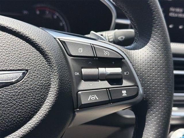 2023 Genesis G70 2.0T RWD