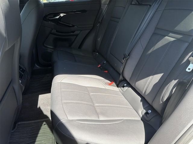 2026 Land Rover Range Rover Evoque Dynamic SE