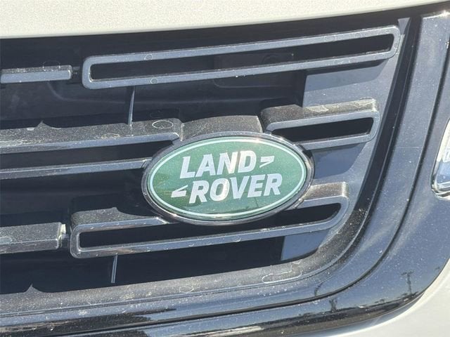 2026 Land Rover Range Rover Evoque Dynamic SE