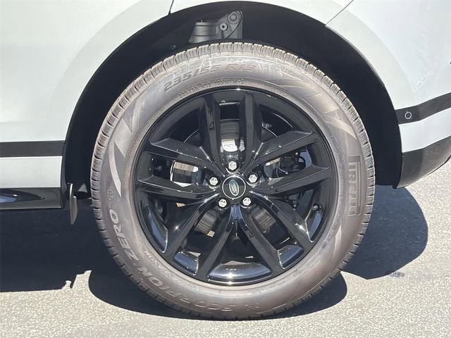 2026 Land Rover Range Rover Evoque Dynamic SE