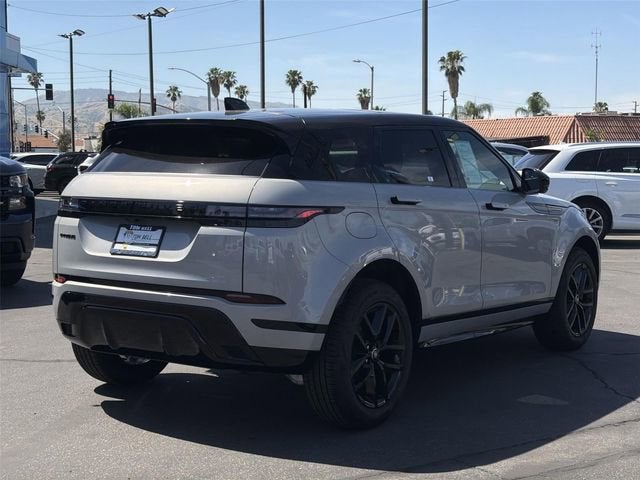 2026 Land Rover Range Rover Evoque Dynamic SE