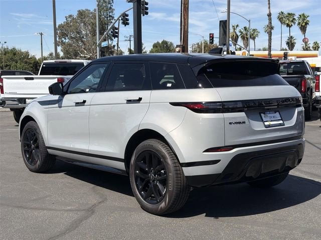 2026 Land Rover Range Rover Evoque Dynamic SE