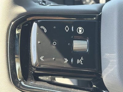 2026 Land Rover Range Rover Evoque Dynamic SE