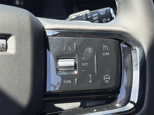 2026 Land Rover Range Rover Evoque Dynamic SE