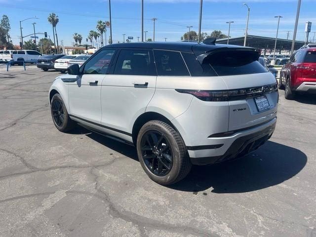 2026 Land Rover Range Rover Evoque Dynamic SE