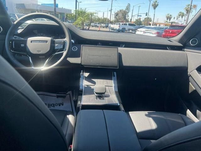 2026 Land Rover Range Rover Evoque Dynamic SE