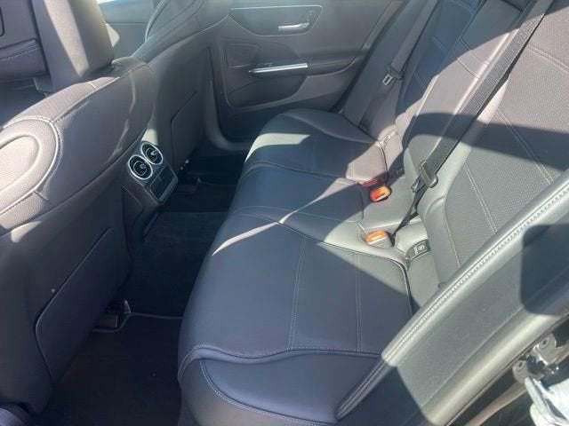 2024 Mercedes-Benz C 300 C 300