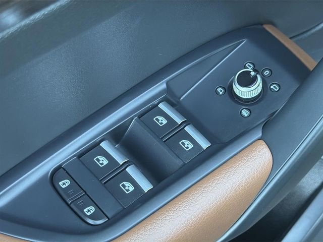 2024 Audi Q5 Sportback Premium 45 TFSI S line quattro S tronic