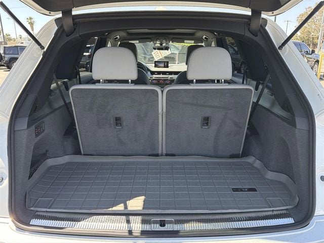 2019 Audi Q7 45 SE Premium