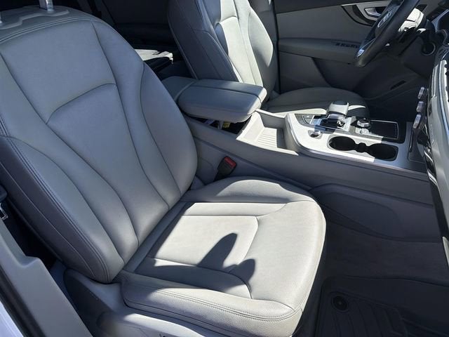 2019 Audi Q7 45 SE Premium