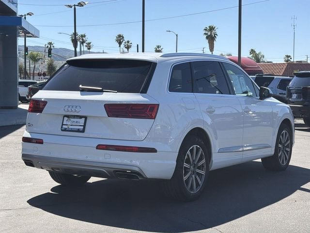 2019 Audi Q7 45 SE Premium