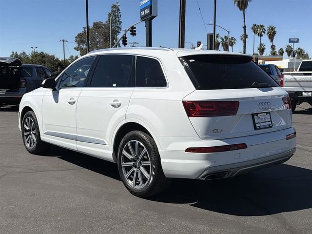2019 Audi Q7 45 SE Premium