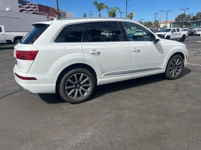 2019 Audi Q7 45 SE Premium