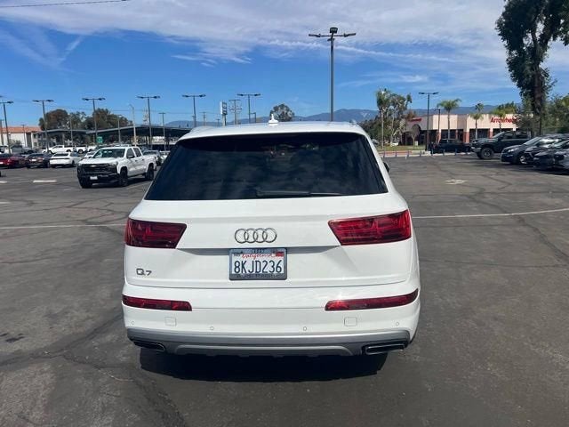 2019 Audi Q7 45 SE Premium