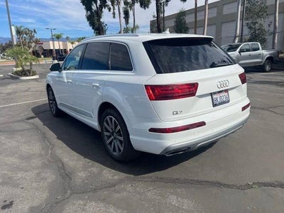 2019 Audi Q7 45 SE Premium